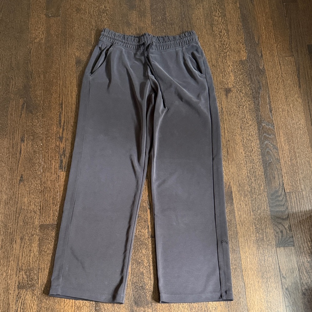 Athleta cloud soft material joggers.

 Matching pull over available in closet.